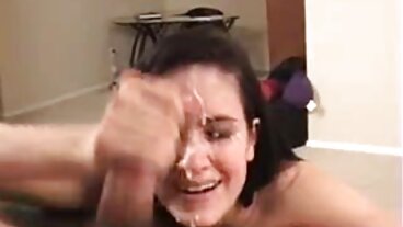 Μελαχρινή πορνό με την καυτή Sasha Rose από το Reality Kings λεσβιεσ πορνο